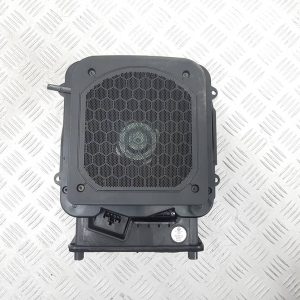 Сабвуфер BMW 2 F45/F46 1 (2014 - 2018)