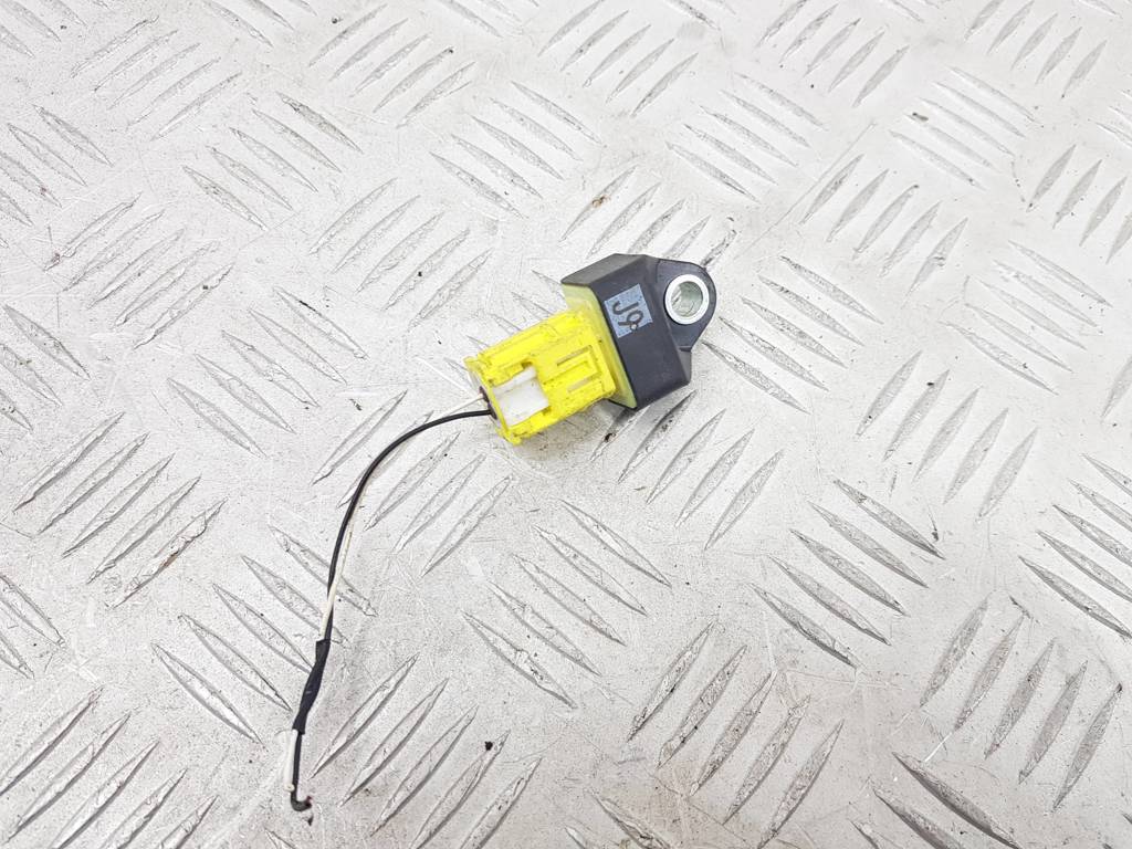 184500