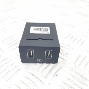 Разъем AUX / USB Hyundai Tucson 4 поколение (NX4) (2021-2023)