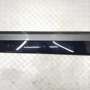 Молдинг двери передней левой Land-Rover Range Rover Velar 1 (2017 - 2022)