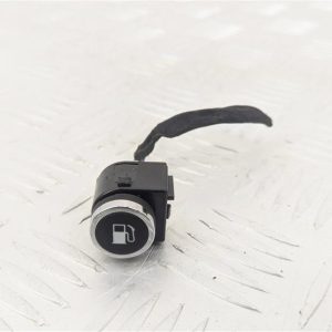 Кнопка открытия лючка топливного бака Jeep Grand Cherokee WK2 (2013 - 2023)