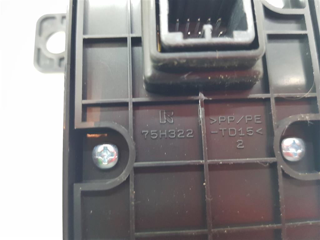 213759