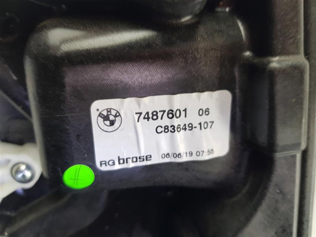 214989