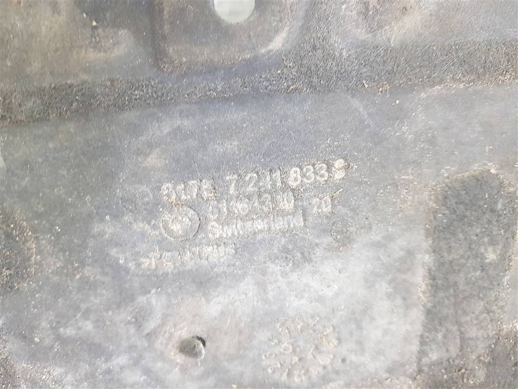 218677