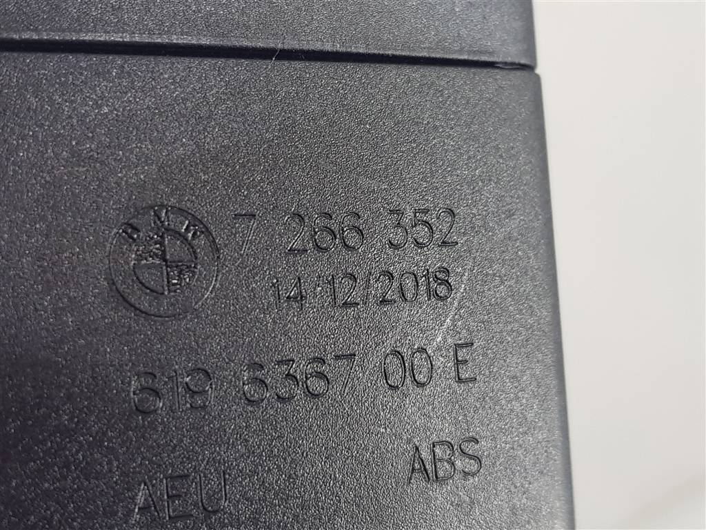 218794