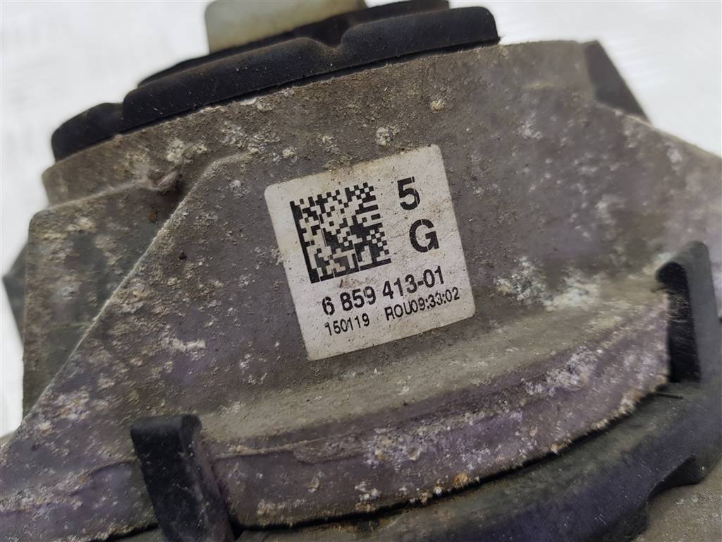 218989