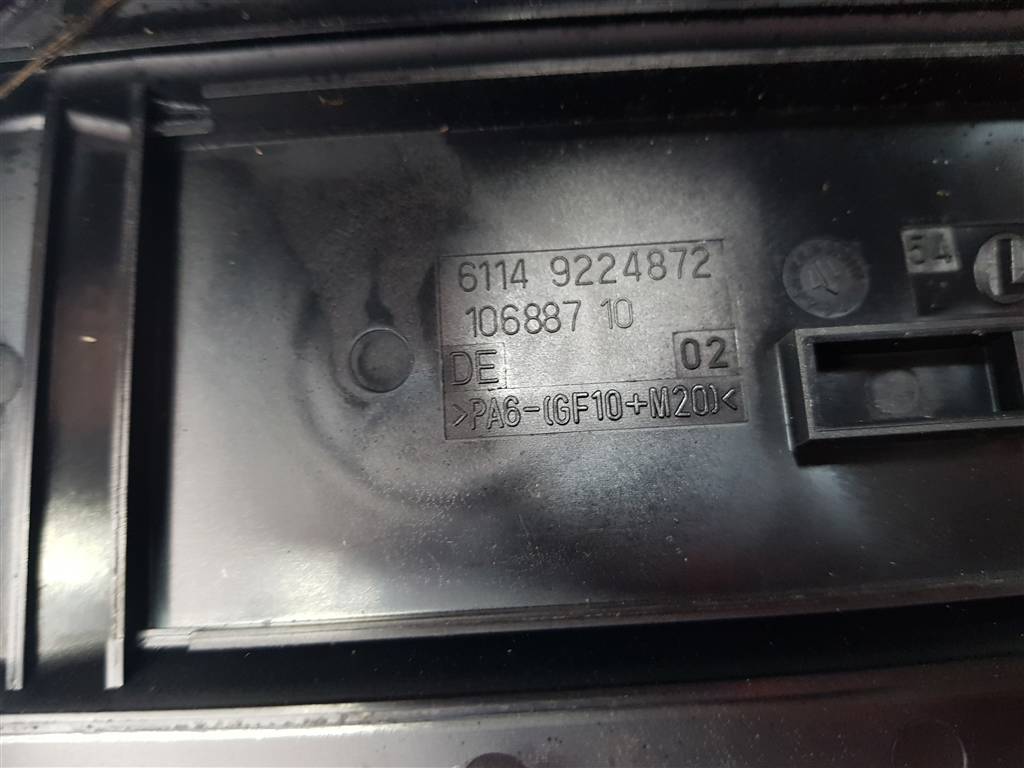 219560