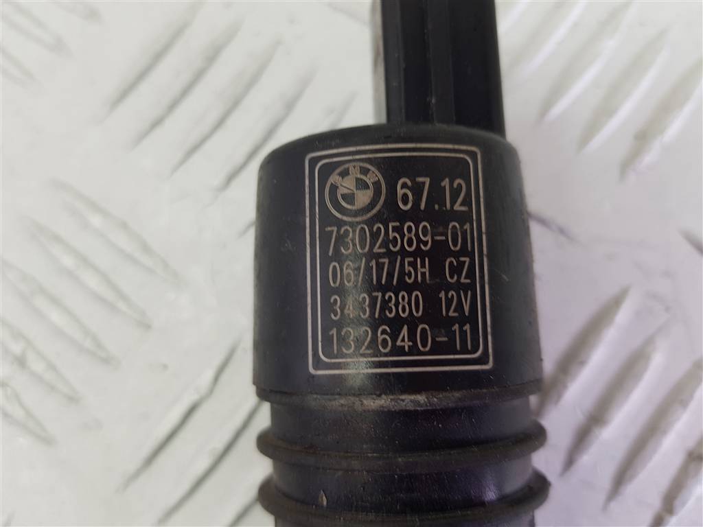 219677