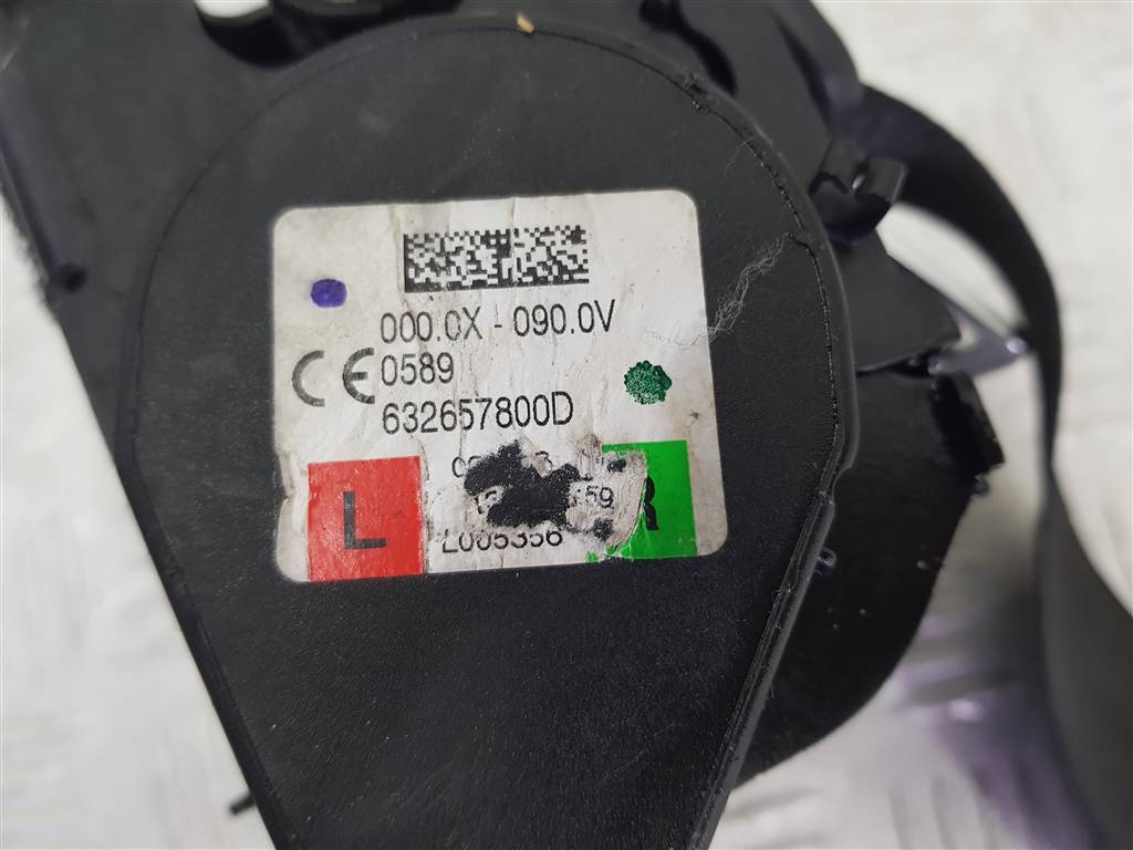 221359