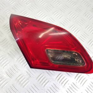 Фонарь крышки багажника левый Opel Astra J J (2009 - 2012)