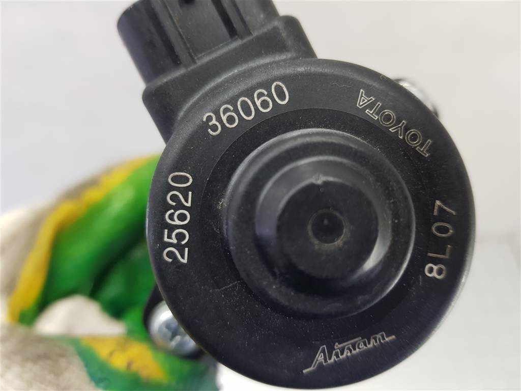 225045