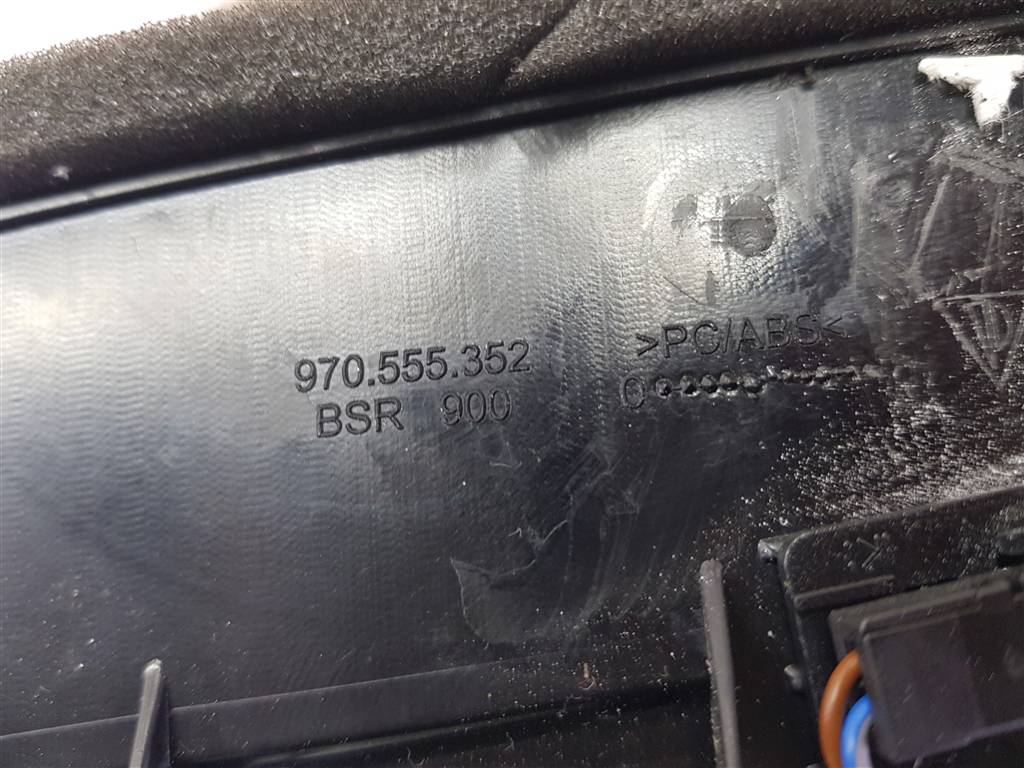 225304