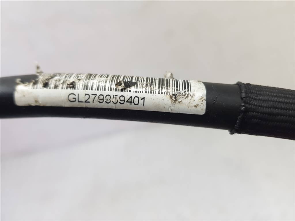 225606