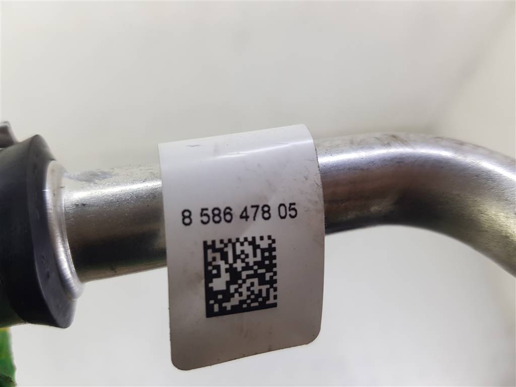 225809