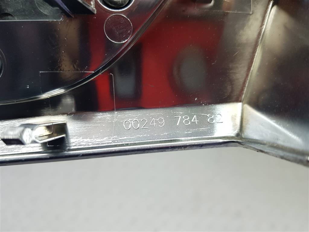 226413
