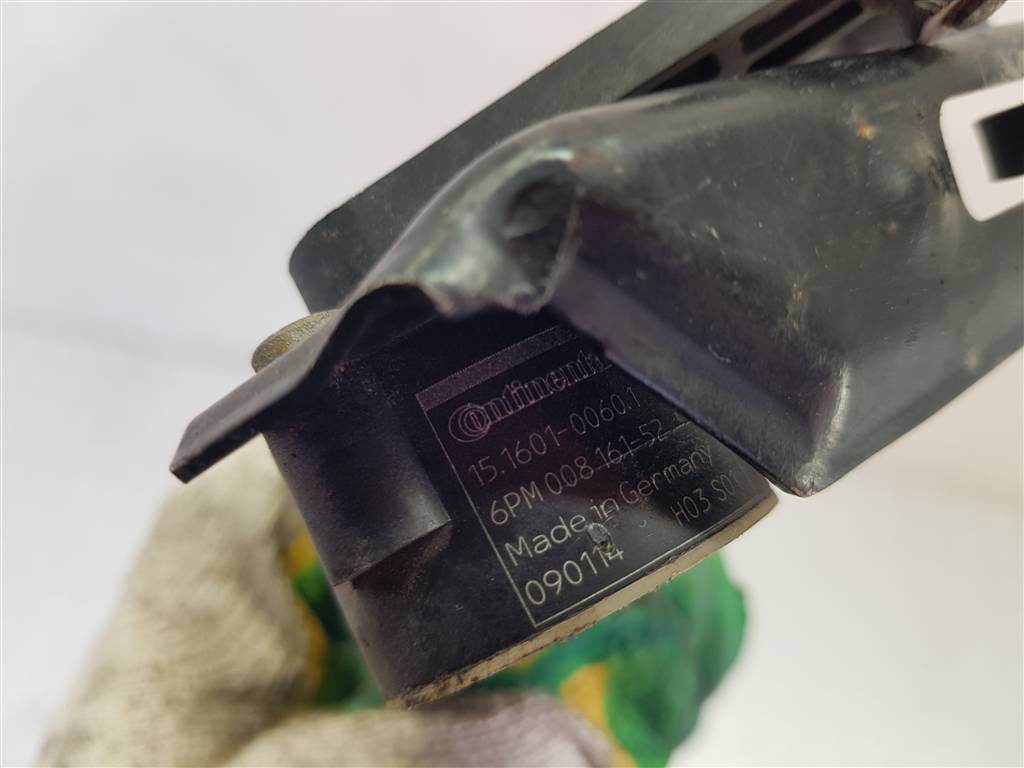 226610