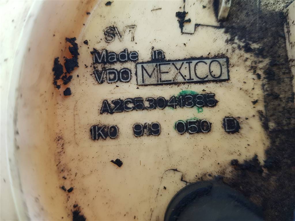 227626
