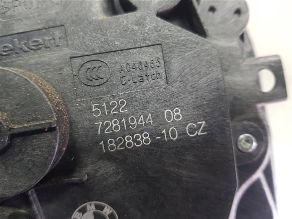 228583