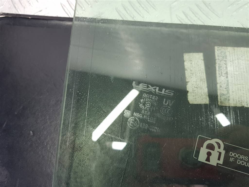 229077