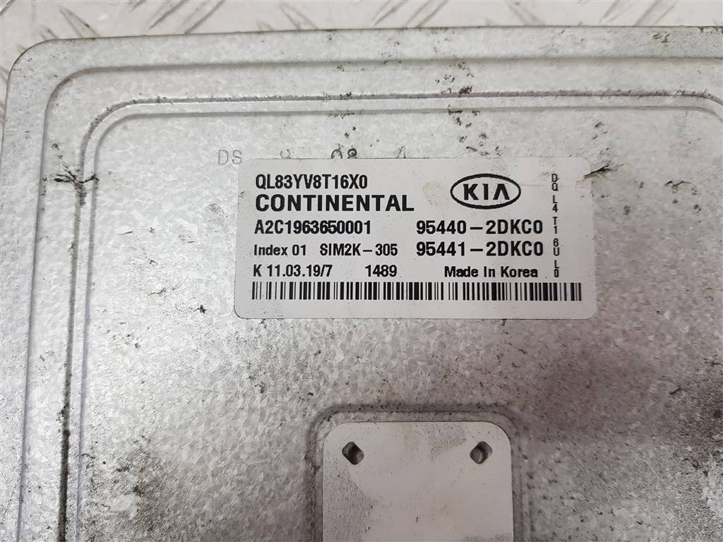 235632