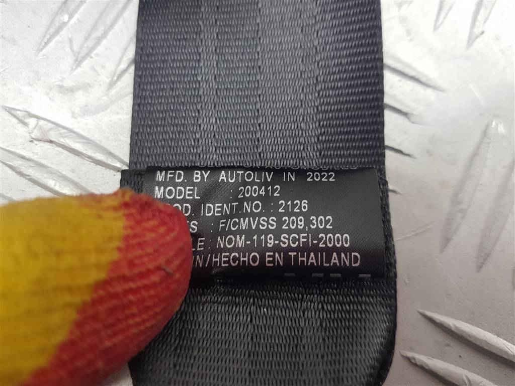236982