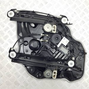 Стеклоподъемник задний левый BMW 2 F44 1 поколение (2019-2025)