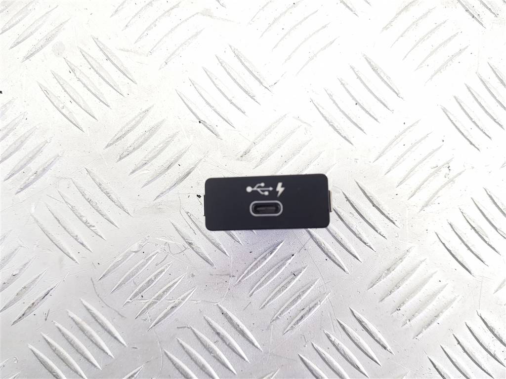 243096