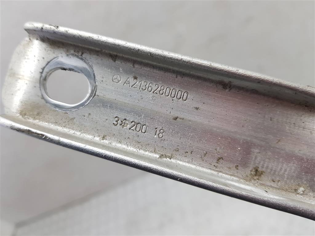 243718
