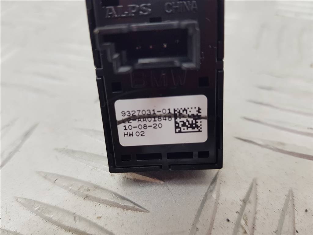 243827
