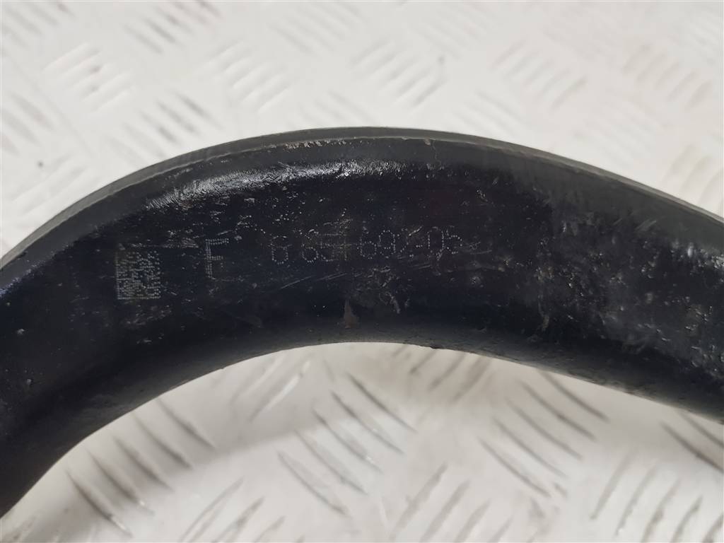 243835