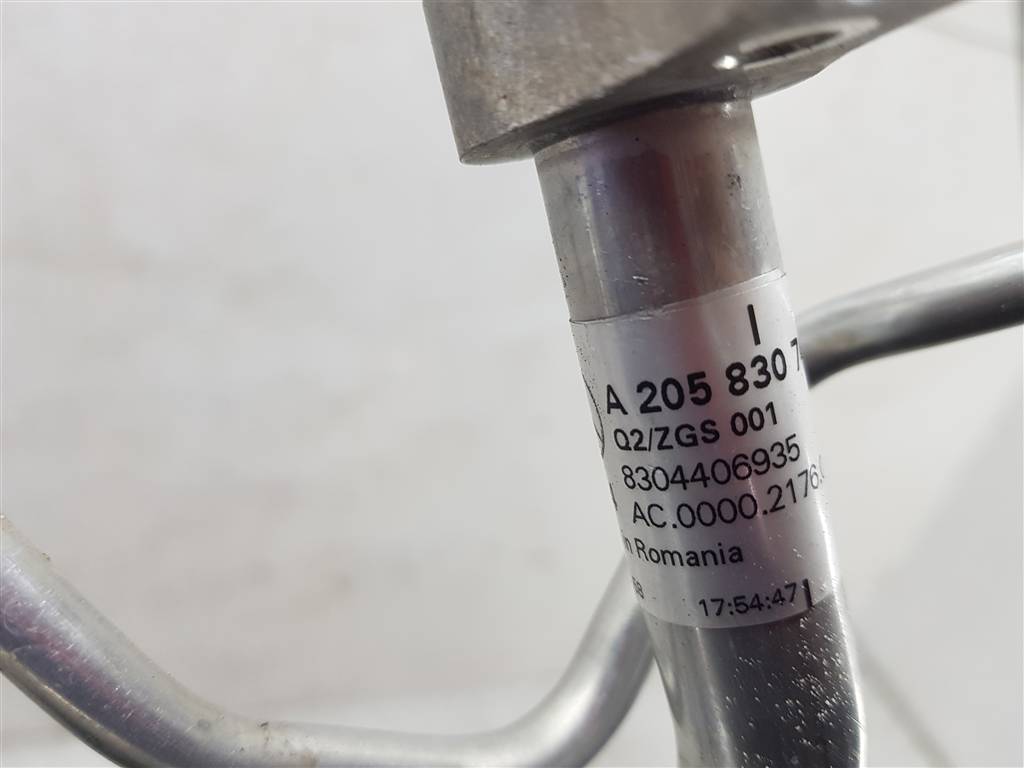 244685