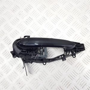 Ручка наружная передняя правая BMW X7 G07 1 поколение (2018-2024)