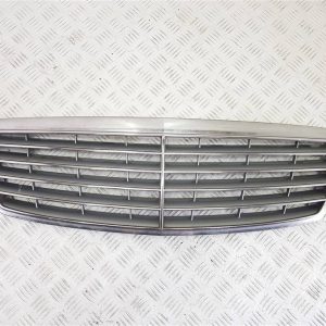 Решетка радиатора Mercedes E W211 3 (2002 - 2006)