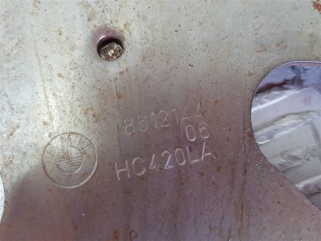 250747