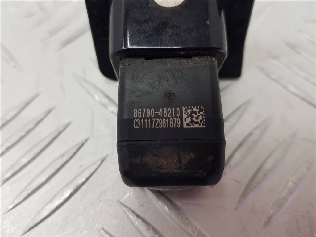 251688