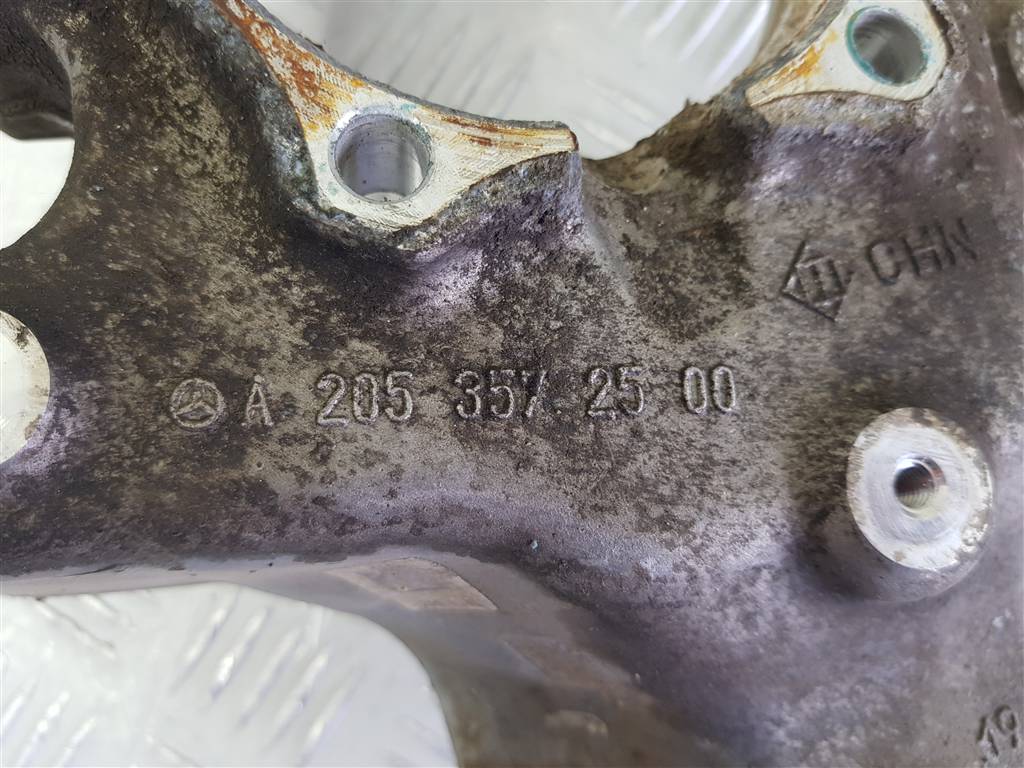 253222