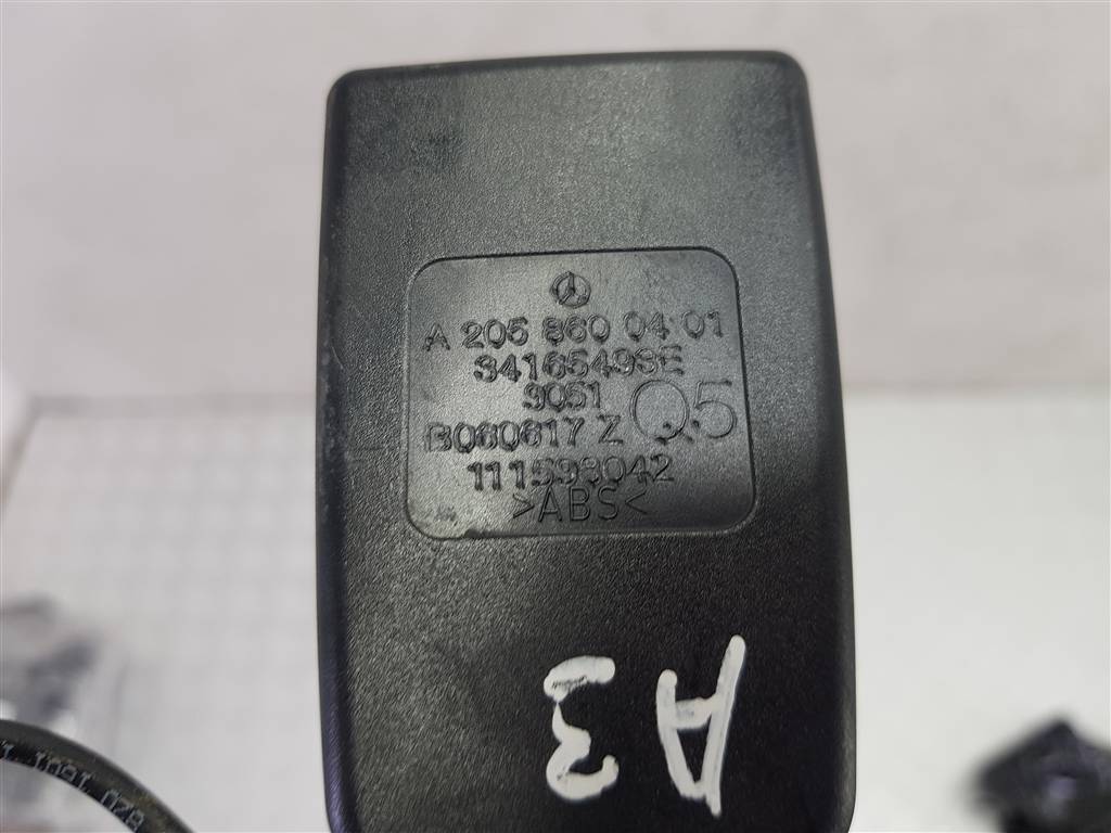 253427