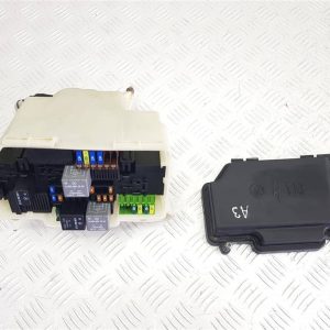 Блок предохранителей Mercedes C W205 4 поколение (2014 - 2018)