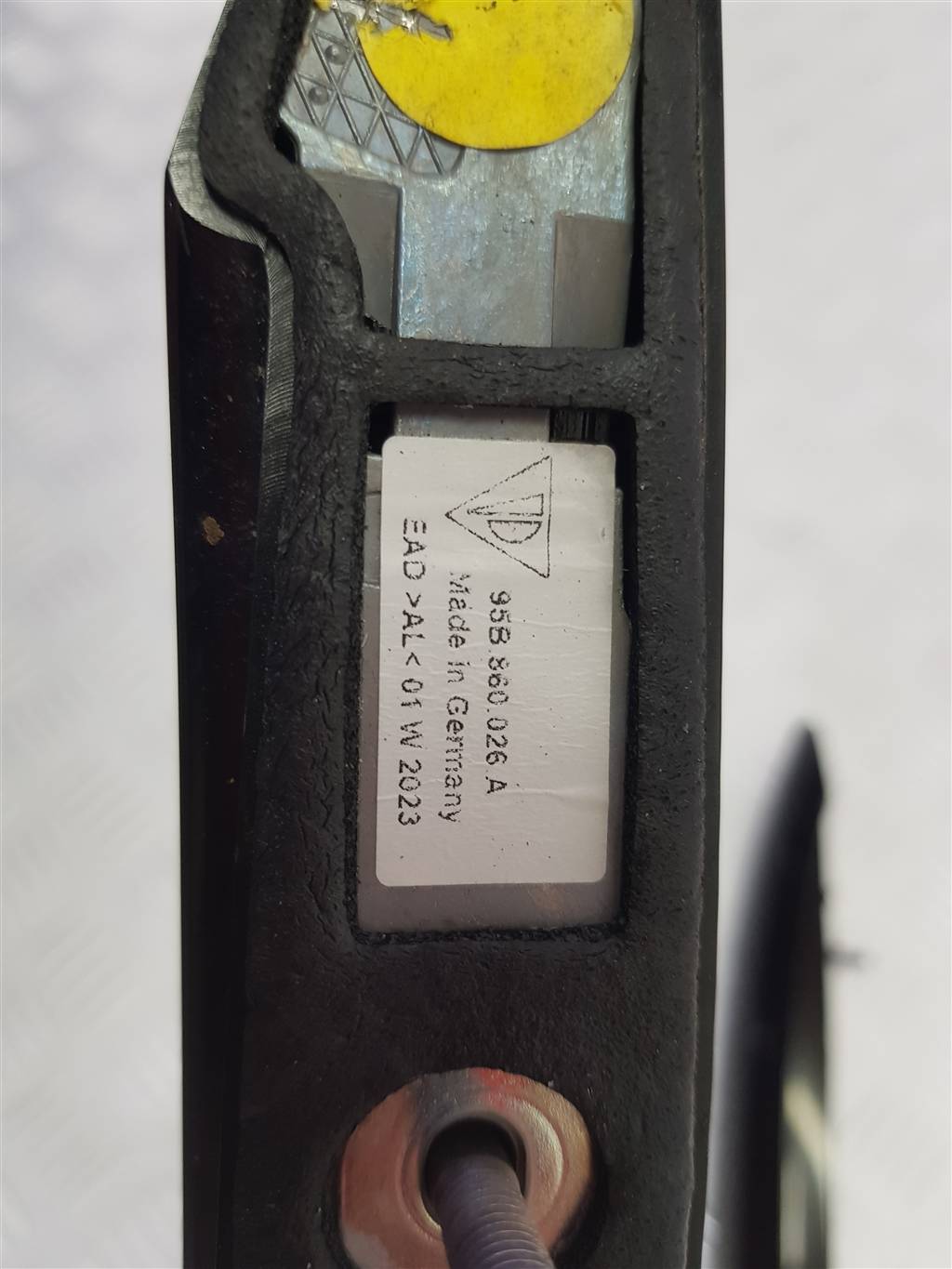255815