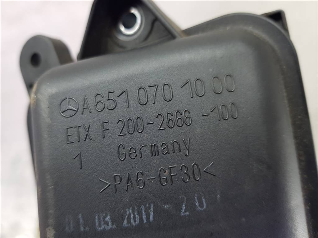 257212