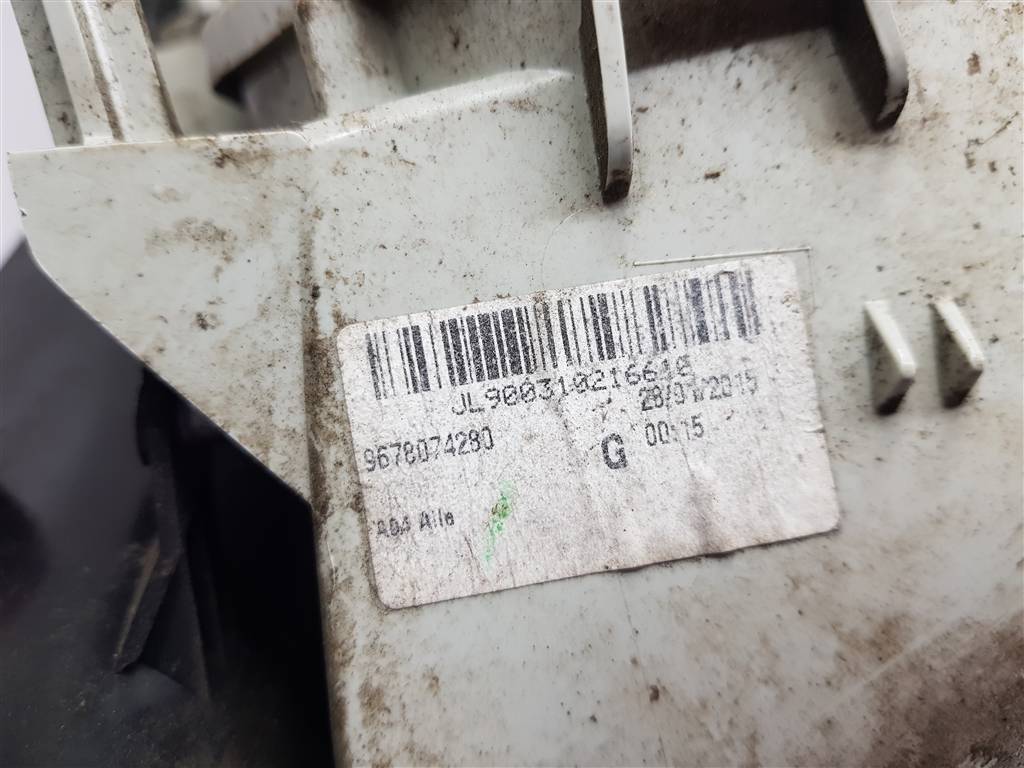 258073