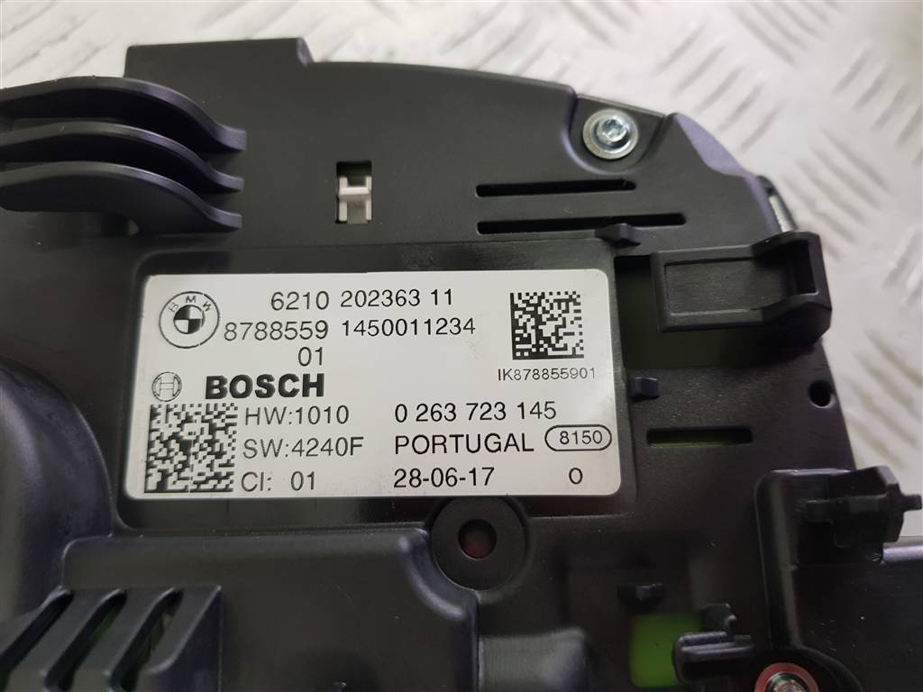 258553
