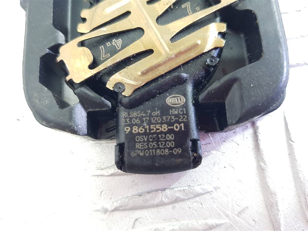 258754