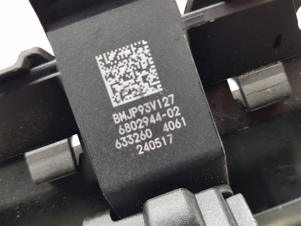 258846