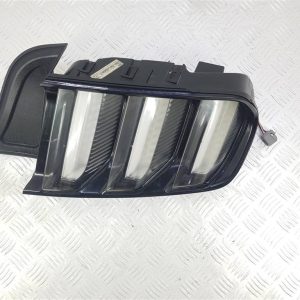 Фонарь задний правый Ford Mustang 6 поколение (2014-2024)