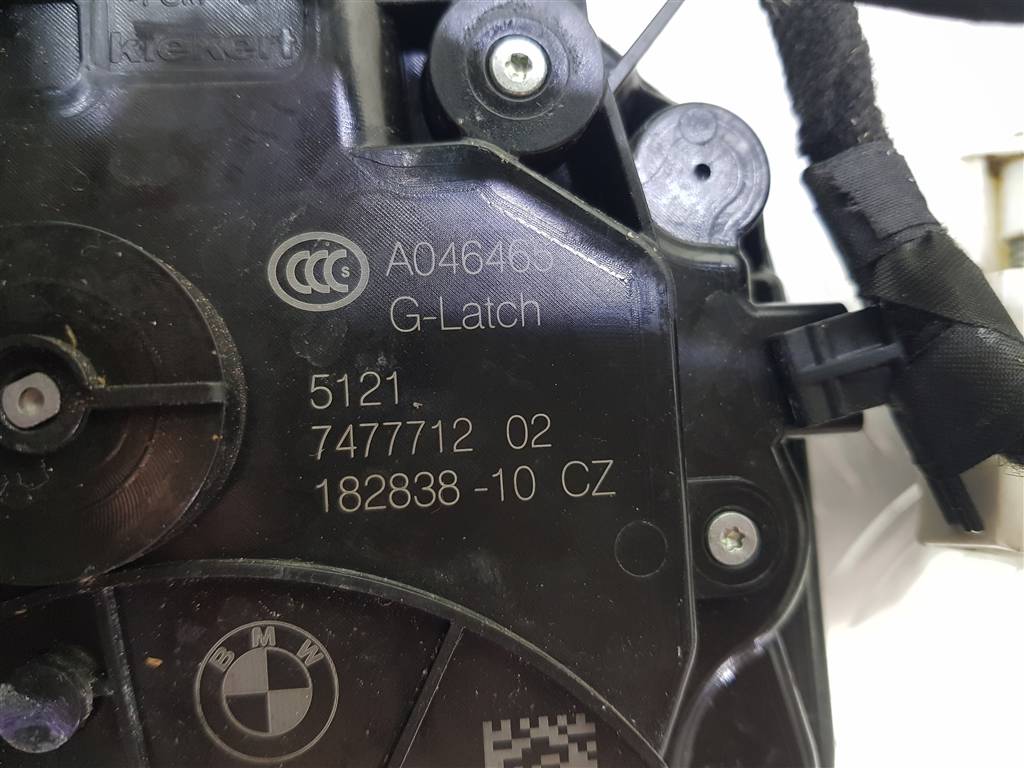 261782