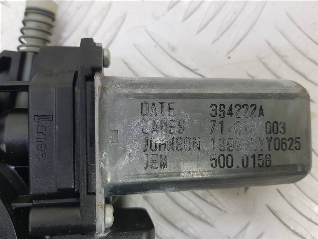 262743