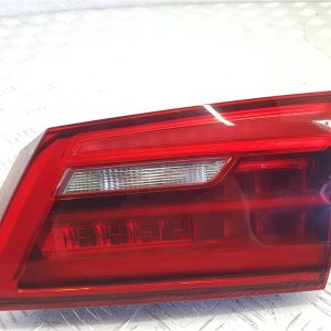 Фонарь крышки багажника правый BMW 5 G30/G31 7 (2016 - 2020)