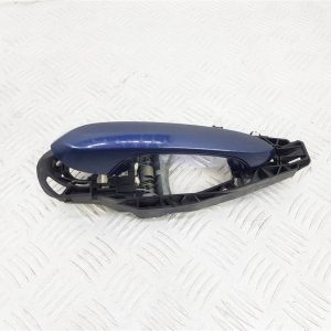 Ручка наружная передняя левая BMW 5 G30/G31 7 [рейстайлинг] (2020-2023)