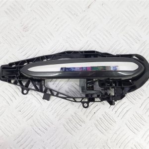 Ручка наружная задняя левая BMW 5 G30/G31 7 (2016 - 2020)